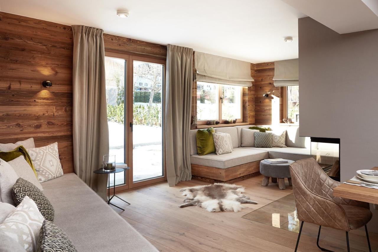 Hahnenkamm Suite Ski-In Ski-Out Direkt An Der Hahnenkammbahn كيتزبوهيل المظهر الخارجي الصورة